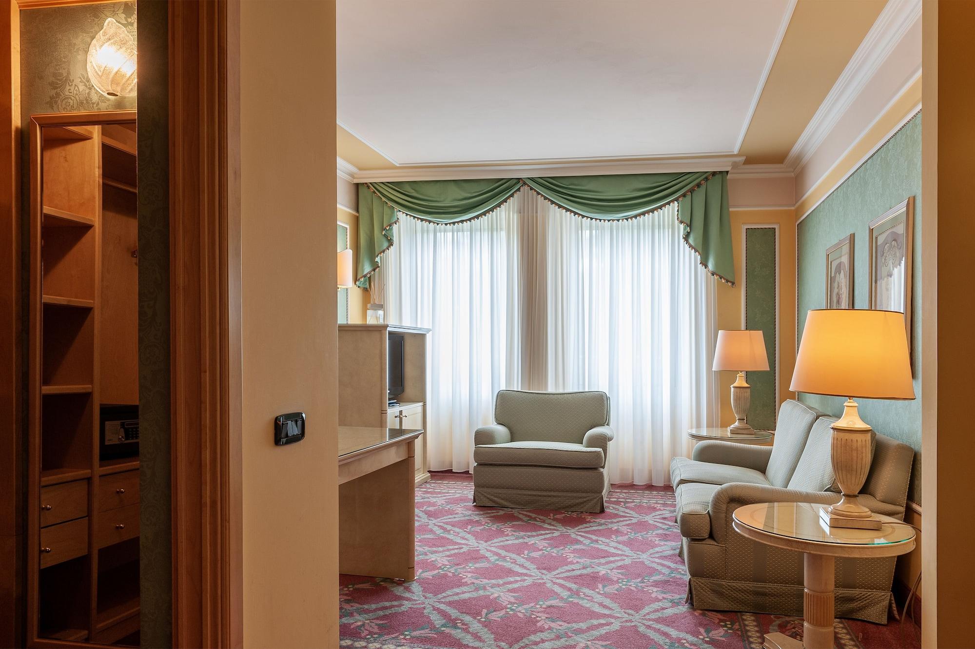 Agora' Palace Hotel Биелла Экстерьер фото
