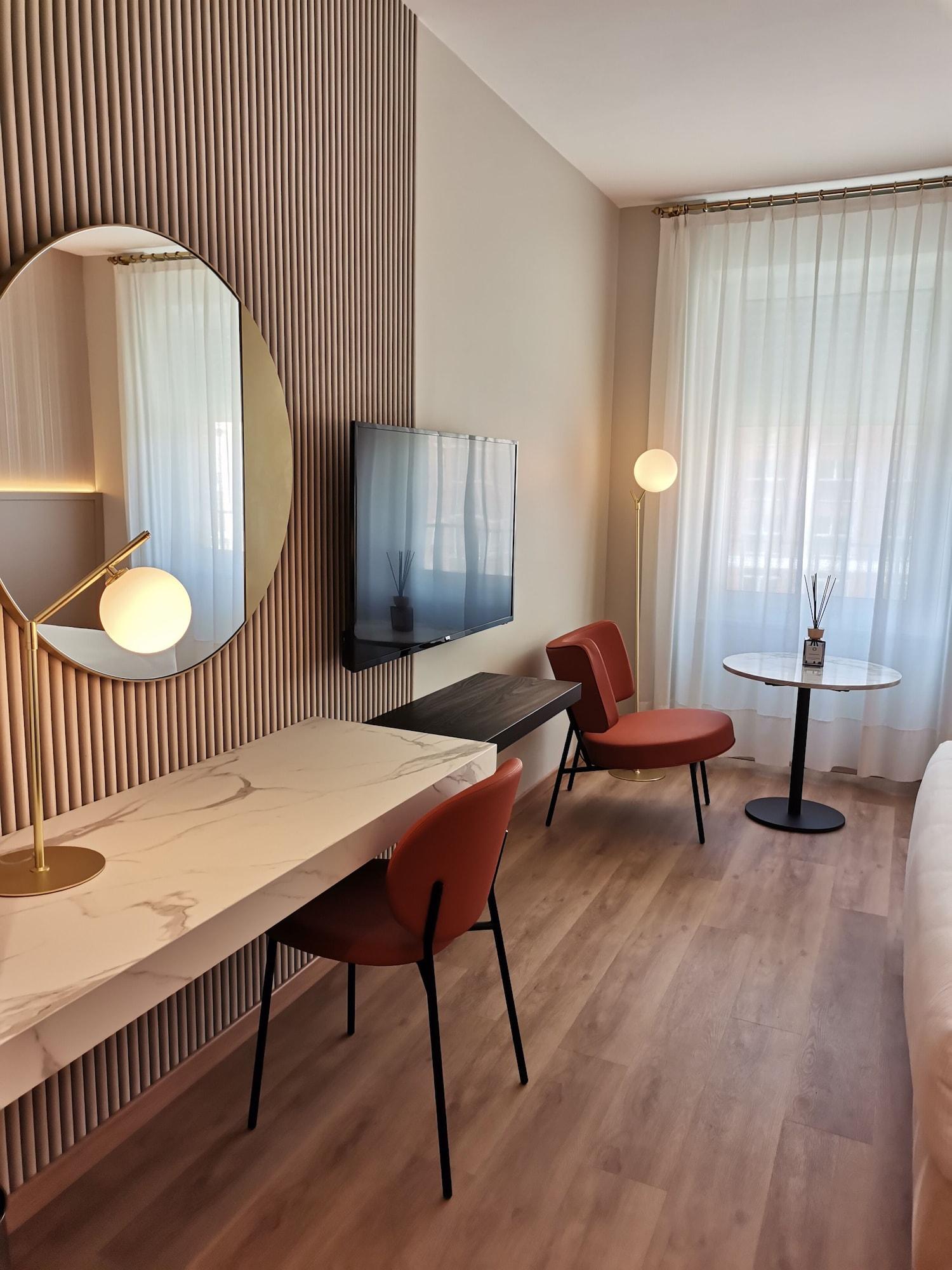 Agora' Palace Hotel Биелла Экстерьер фото